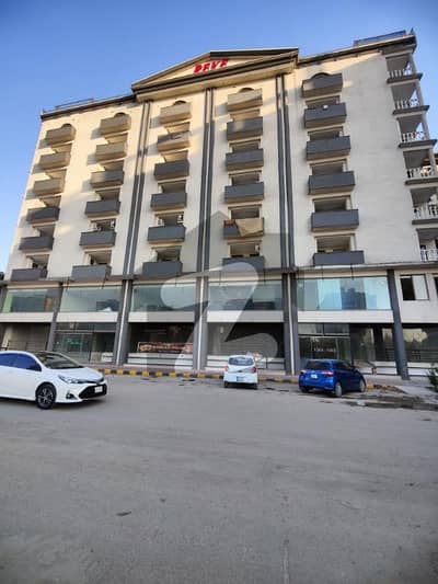 Commercial Space Available for Rent Prime Bank Location