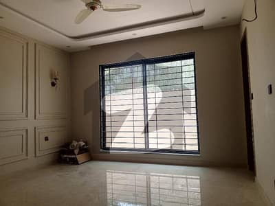 20 Marla Upper Portion Available For Rent In DHA Phase 4