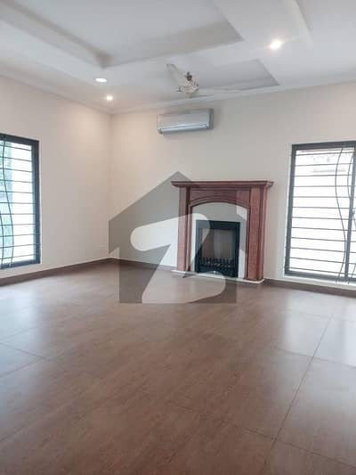 Defence 1 Kanal Bungalow Ideal Location Reasonable Price Defence 1 Kanal Bungalow Ideal Location Reasonable Price