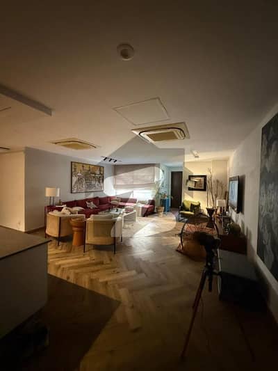Beautiful Furnished Apartment
