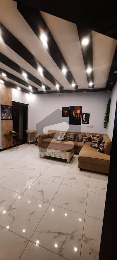 1100 Square Feet Flat In Only Rs. 22500000