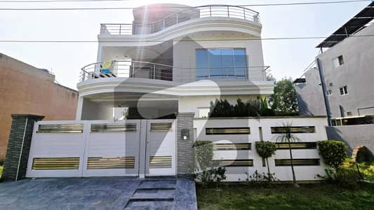 Owner Built Brand New House - Prime Location - Wide Road - Excellent Construction - For Sale In Tariq Garden