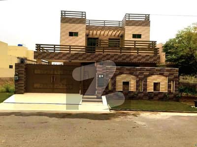 11 Marla Owner Built - Beautiful Modern House With Gas - For Sale In Valencia Town