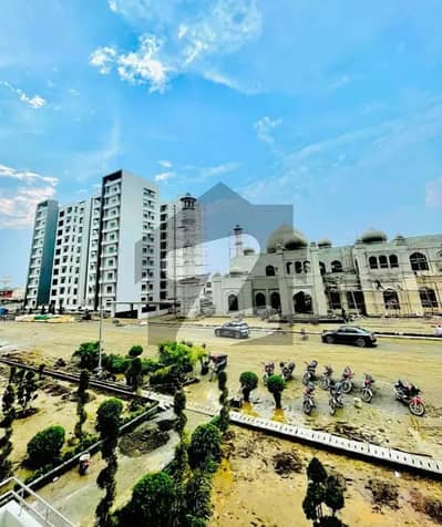 Brand New 4 Beds 12 Marla Ideal Location Apartment For Rent In Askari 10 Lahore.