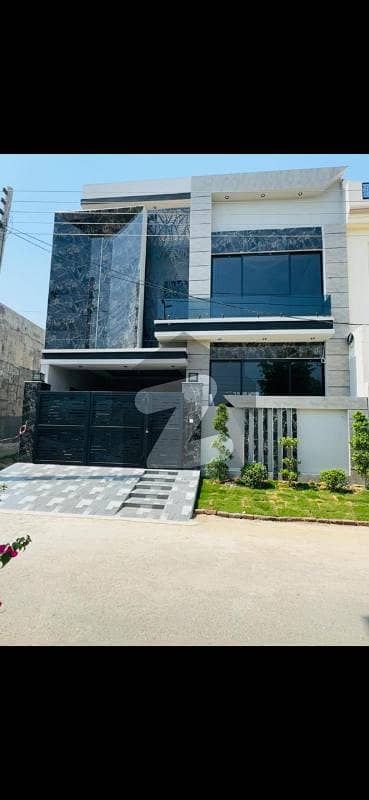 5.5 Marla Luxury Double Storey House for Sale in Shareef Garden, Sargodha