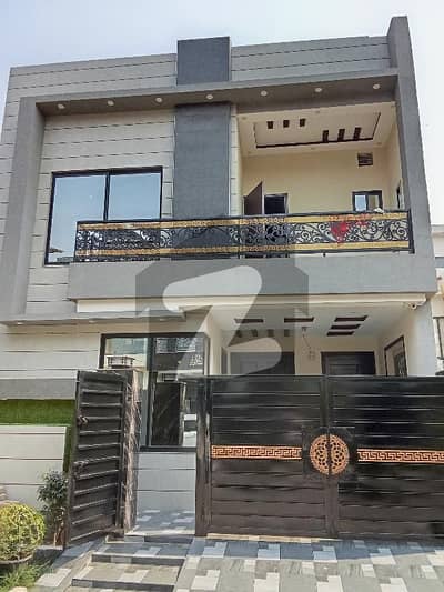 Brand New House For Sale Near To Entrance