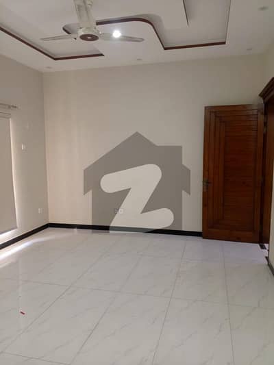 10 Marla Full House For Rent Phase 8
