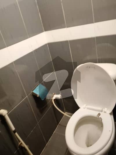 Bukhri commercial lane 8 phas 6