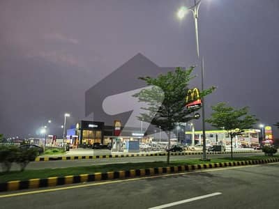 ڈی ایچ اے فیز 6 - بلاک ایل فیز 6,ڈیفنس (ڈی ایچ اے),لاہور میں 1 کنال رہائشی پلاٹ 5.25 کروڑ میں برائے فروخت۔
