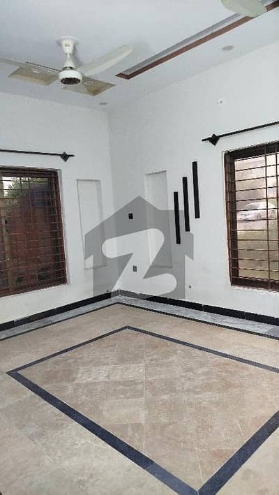 MPCHS MULTI GARDEN B17 ISLAMABAD 8 Marla Upper Portion