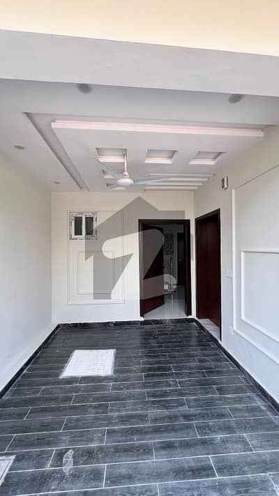 5 Marla New House for sale