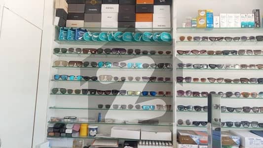 گلشنِ اقبال - بلاک 16 گلشنِ اقبال,گلشنِ اقبال ٹاؤن,کراچی میں 1 مرلہ Studio دکان 42.0 ہزار میں کرایہ پر دستیاب ہے۔