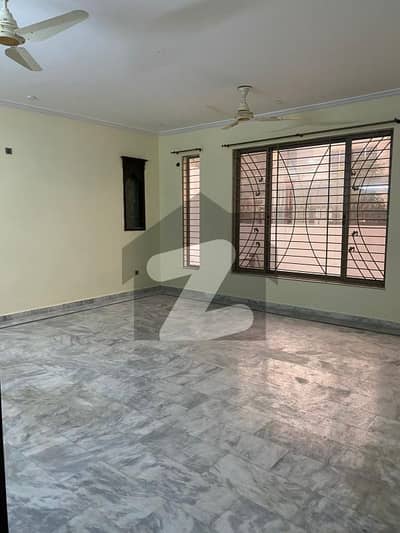 G-14 40x80 Upper Portion Available For Rent