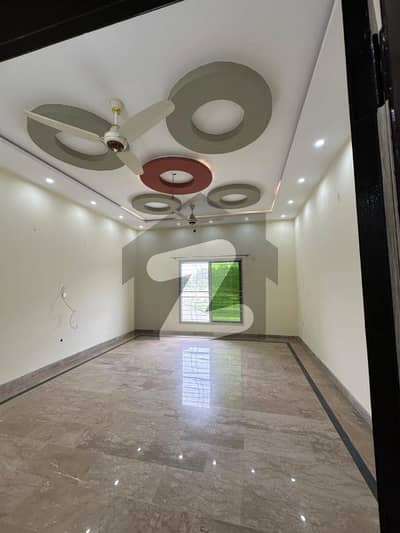 10 MARLA UPPER PORTION FOR RENT WITH OUT GAS