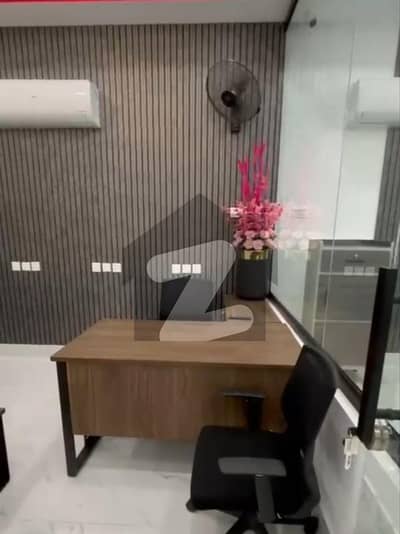 325 Square Feet Office Available For rent In Jinnah Colony Faisalabad