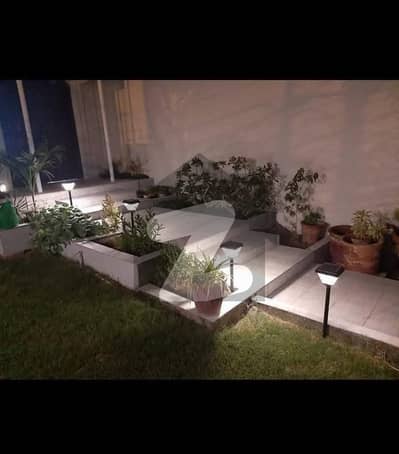 ڈی ایچ اے فیز 6 ڈی ایچ اے ڈیفینس,کراچی میں 6 کمروں کا 1 کنال مکان 13.5 کروڑ میں برائے فروخت۔