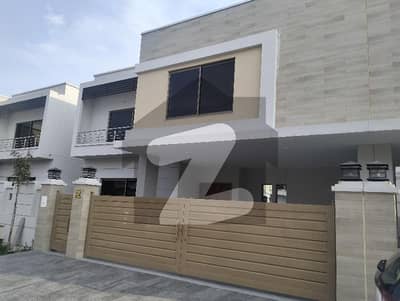 5 bed Brig House Available for Rent In Askari 10