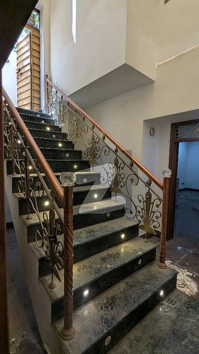 Small Portion Available For Rent Zamzama Street Basement Portion
