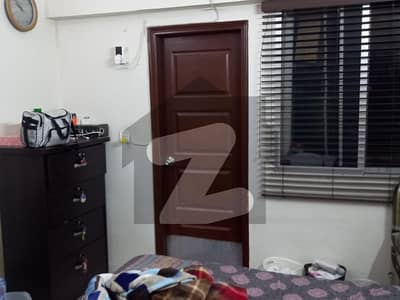 نارتھ ناظم آباد ۔ بلاک بی نارتھ ناظم آباد,کراچی میں 2 کمروں کا 3 مرلہ فلیٹ 1.05 کروڑ میں برائے فروخت۔