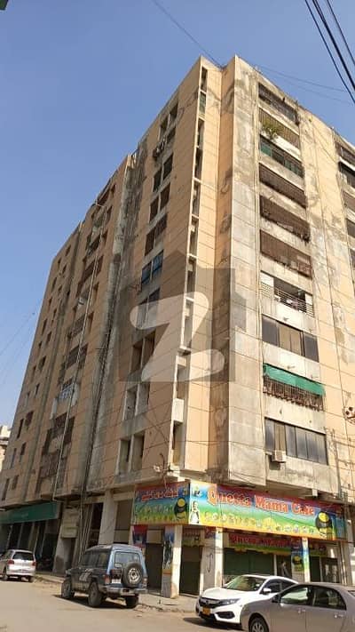 Flat Sized 1800 Square Feet Available In Clifton - Block 2
