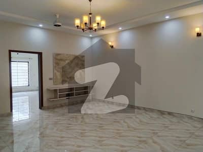 10 marla Designer Upper Portion ground locked Available For Rent Very Near To Mosque Market And Park Easy Access To Expressway in sector E
