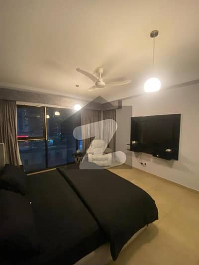 1 Bed Apartment Available 18th Floor