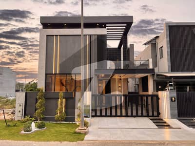 A Masterpiece of Modern Architecture In DHA Phase 6 Lahore