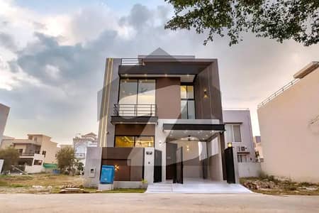 Spacious 5 Marla House for Rent - 3 Bedrooms - Non-Furnished