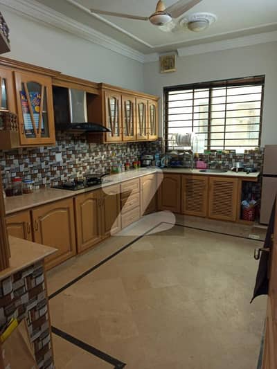 G-10/3 Size 40x80 Ground Floor Separate Gate 3 Bed 3 Bath Drawing Attached Bath Tv Lounge Kitchen