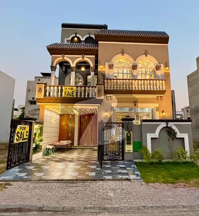 5 Marla Residential House For Sale In Rafi Block, Nearby Commercial Market, School, Mosque and Health Care Canter 5 Marla Residential House For Sale In Rafi Block, Nearby Commercial Market, School, Mosque and Health Care Canter