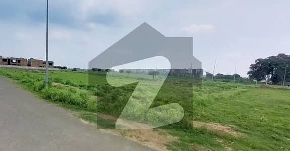 ڈی ایچ اے فیز 1۔ سیکٹر ایف ڈی ایچ اے فیز 1,ڈی ایچ اے ڈیفینس,ملتان میں 1 کنال رہائشی پلاٹ 45.0 لاکھ میں برائے فروخت۔