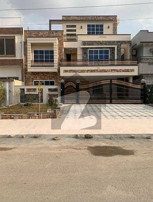 G-13 40x80 Brand New Double Storey House Available G-13 40x80 Brand New Double Storey House Available