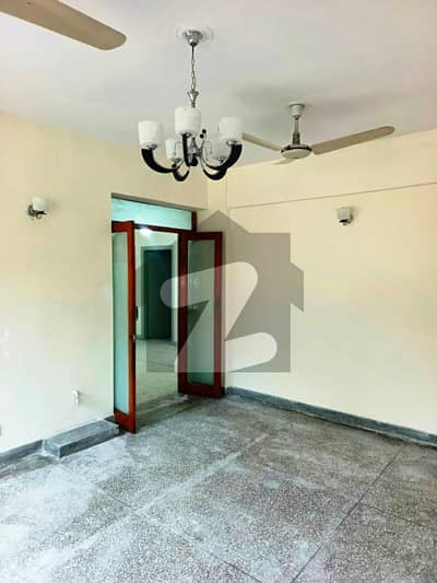 10 Marla Ground Floor Flat For Sale In Askari 5 Gulberg 3 Lahore 10 Marla Ground Floor Flat For Sale In Askari 5 Gulberg 3 Lahore