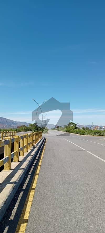 1 Kanal Plot available for sell  Regi Model Town , Zone 3 Sector A1