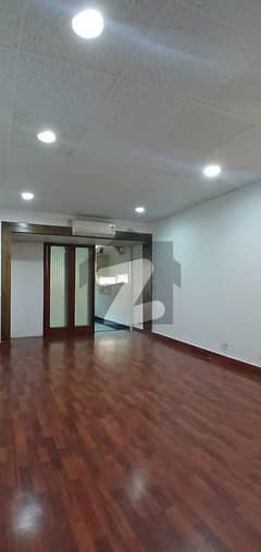 Luxury Un Furnished House Available For Rent In F-10 Islamabad