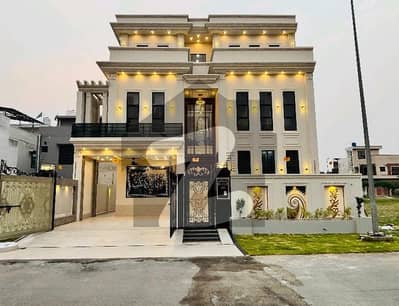 Prime Location In Citi Housing Society 10 Marla House For sale