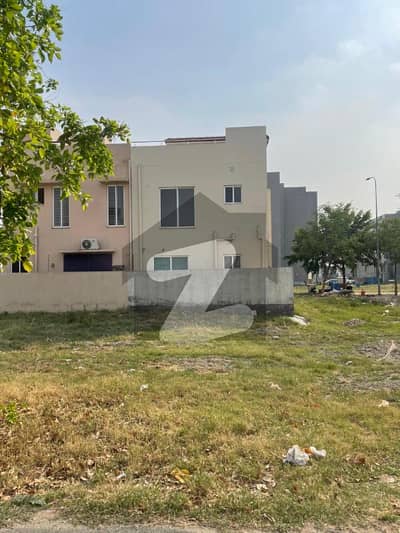 Corner Plot No-426 Block C - 8 Marla Plot On Top Location of Phase 9 Town DHA Lahore For Urgent Sale