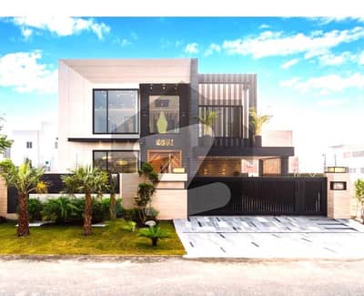 Modern House For sale at Hot Location Near Macdonold Park
