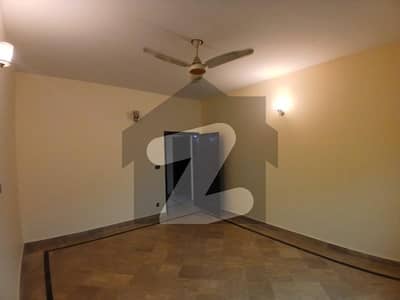 1 Kanal Upper Portion For Rent Available In Valencia Town Housing Society In Lahore Bijli Pani gas available