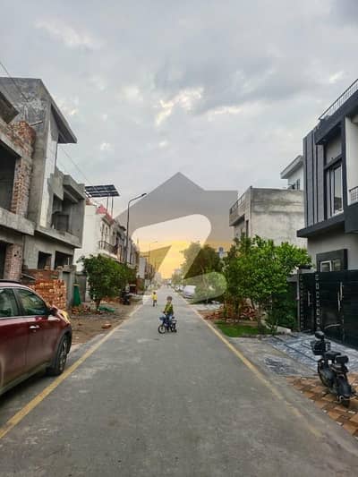 Tulip Overseas 5.87 Marla Corner Plot For Sale 50 Feet Road In Park View City Lahore Tulip Overseas 5.87 Marla Corner Plot For Sale 50 Feet Road In Park View City Lahore