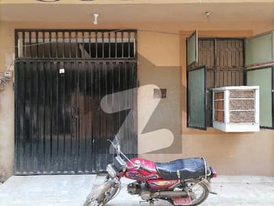 پیکو روڈ لاہور میں 3 کمروں کا 4 مرلہ مکان 1.35 کروڑ میں برائے فروخت۔