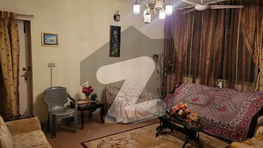 عسکری 1 راولپنڈی میں 3 کمروں کا 11 مرلہ فلیٹ 5.0 کروڑ میں برائے فروخت۔