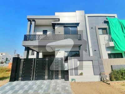 Stunning Prime Location 5 Marla House In DHA 11 Rahbar Sector 2 - Block F Available