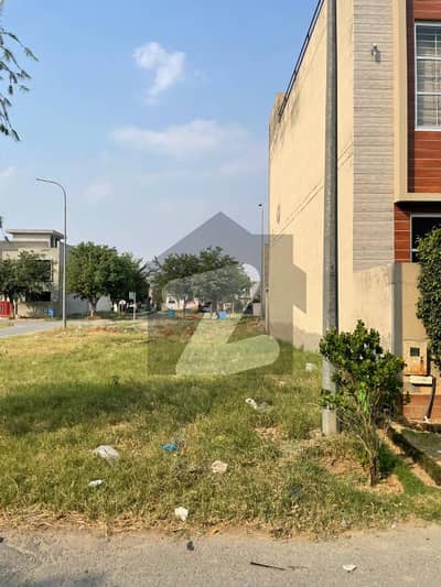 Plot No-1860 Block D - 5 Marla Plot On Top Location of Phase 9 Town DHA Lahore For Urgent Sale