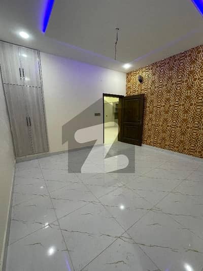 شالیمار کالونی ملتان میں 3 کمروں کا 4 مرلہ مکان 1.1 کروڑ میں برائے فروخت۔