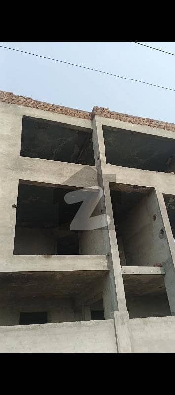 جوبلی ٹاؤن ۔ بلاک بی جوبلی ٹاؤن,لاہور میں 1 کنال Studio عمارت 8.5 کروڑ میں برائے فروخت۔