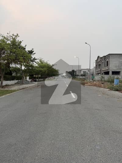 40 Marla Plot For Sale
