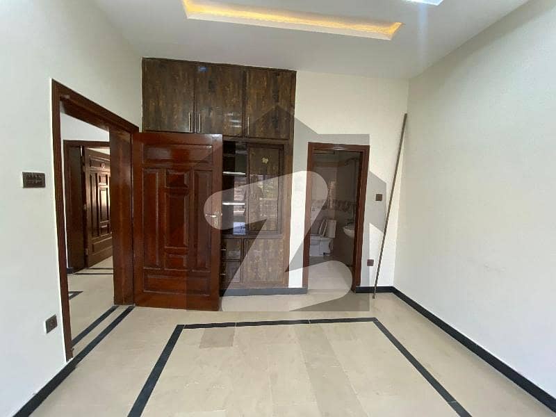 G-13 30x60 Double Story House Available For Rent G-13 30x60 Double Story House Available For Rent