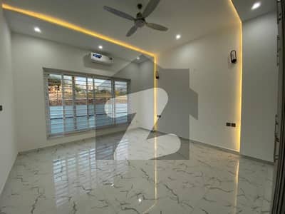 1 Kanal House For Rent