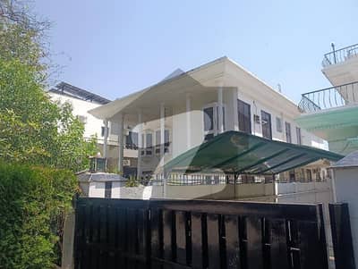 F 10 House Available 5 Bed with bath  close and street.